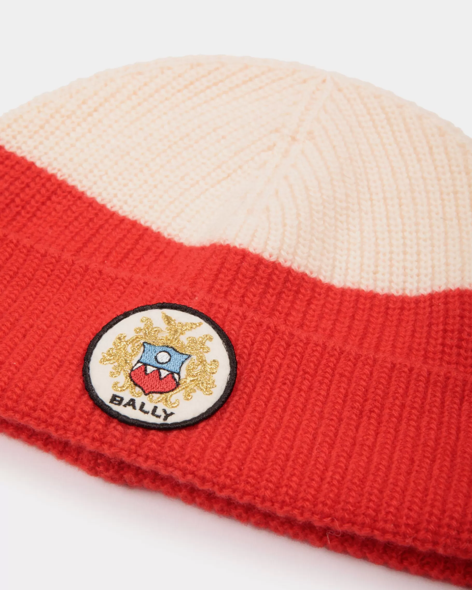 Gloves & Hats<Bally Beanie With a Crest Logo in Candy Red and Ivory Wool Multicolor