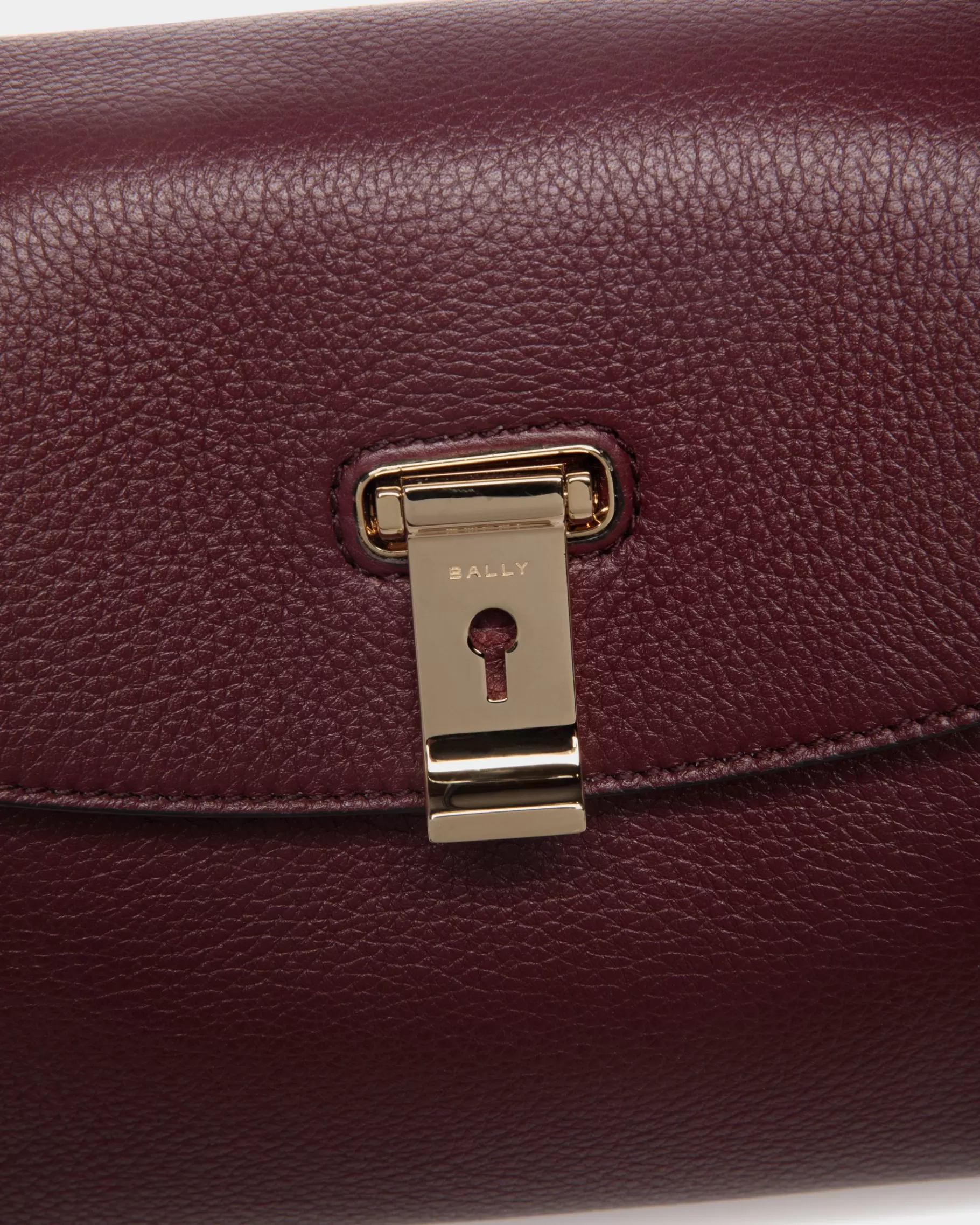 Top Handle Bags<Bally Lock Me Small Top Handle Bag In Andorra Grained Leather Red