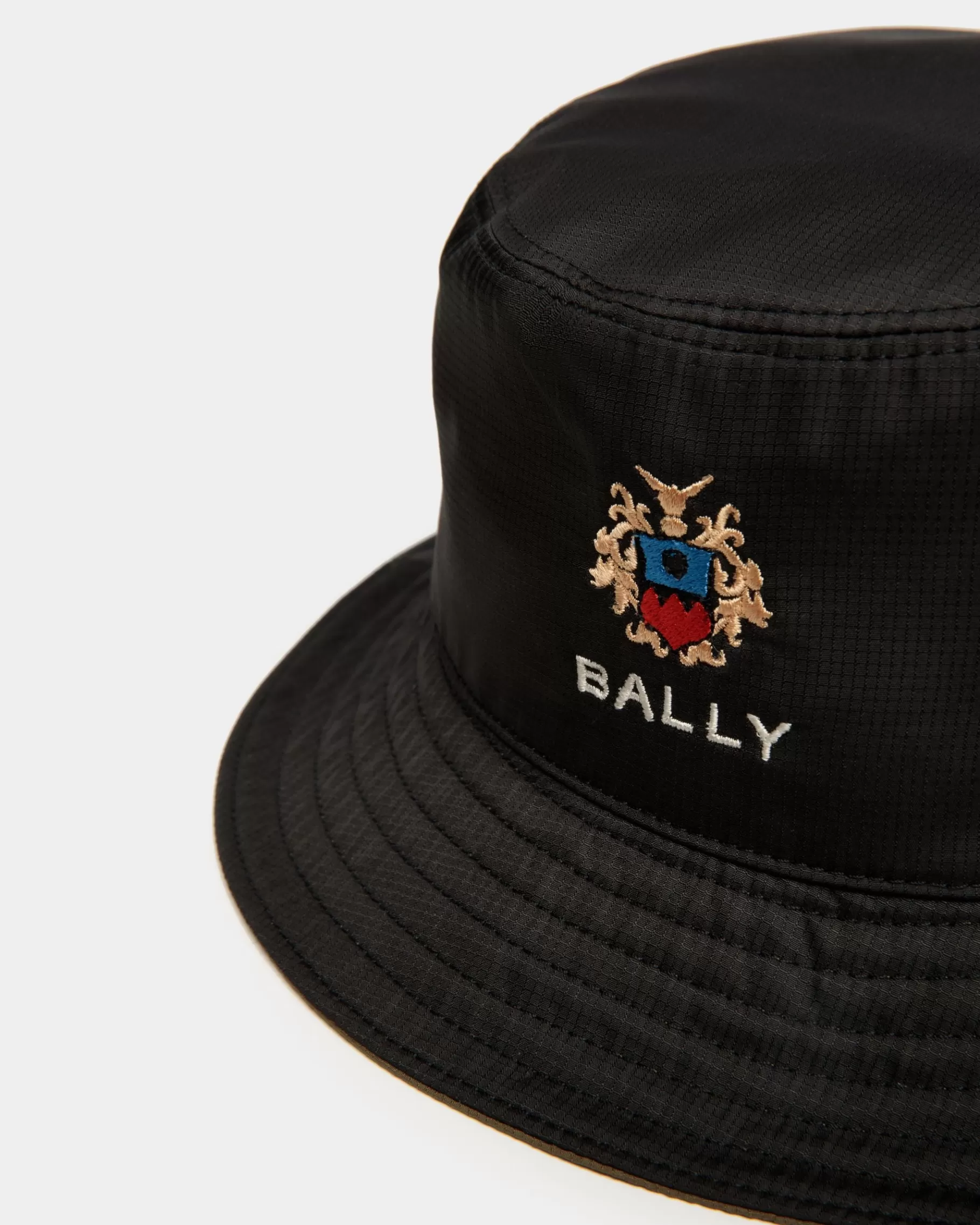 Gloves & Hats<Bally Reversible Bucket With Crest Logo In Black And Olive Green Technical Fabric Multicolor